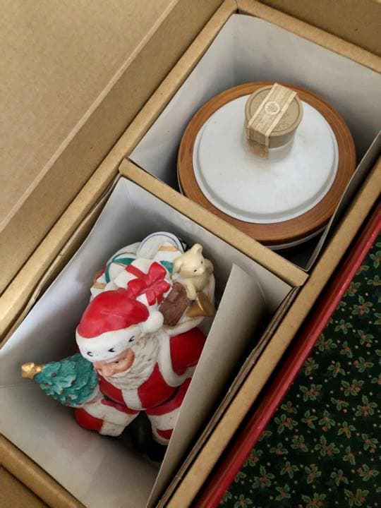 サントリーブランデーXOデラックス サンタクロースボトル（箱付き）