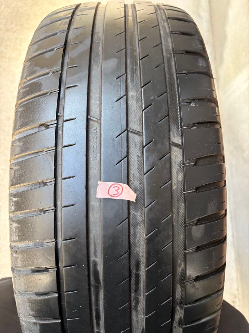 トヨタ 80ハリアー　20インチ GRタイヤホイールセット