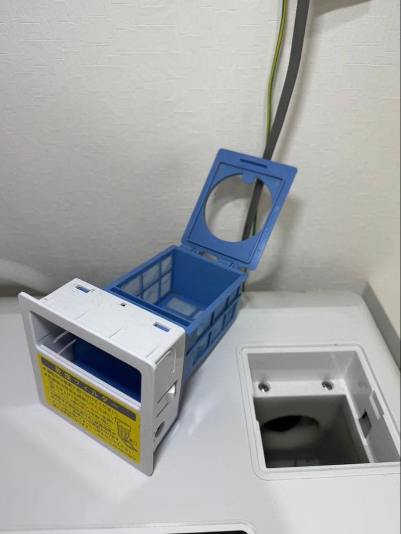 Momo出品　SHARP ドラム式洗濯機 ※12/18-21で発送