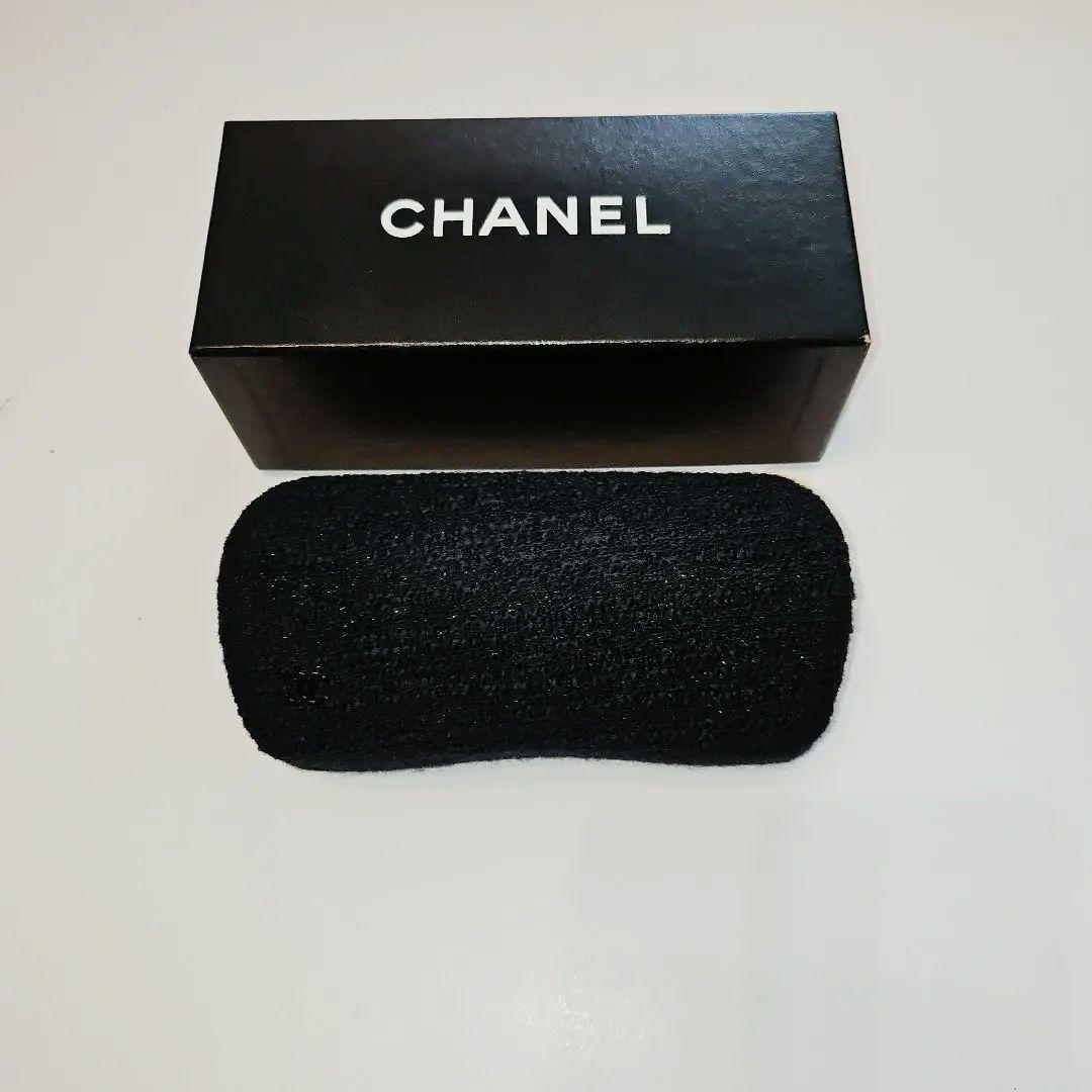 レア品★CHANELシャネル　キャットアイ サングラス パール、ロゴチャーム付