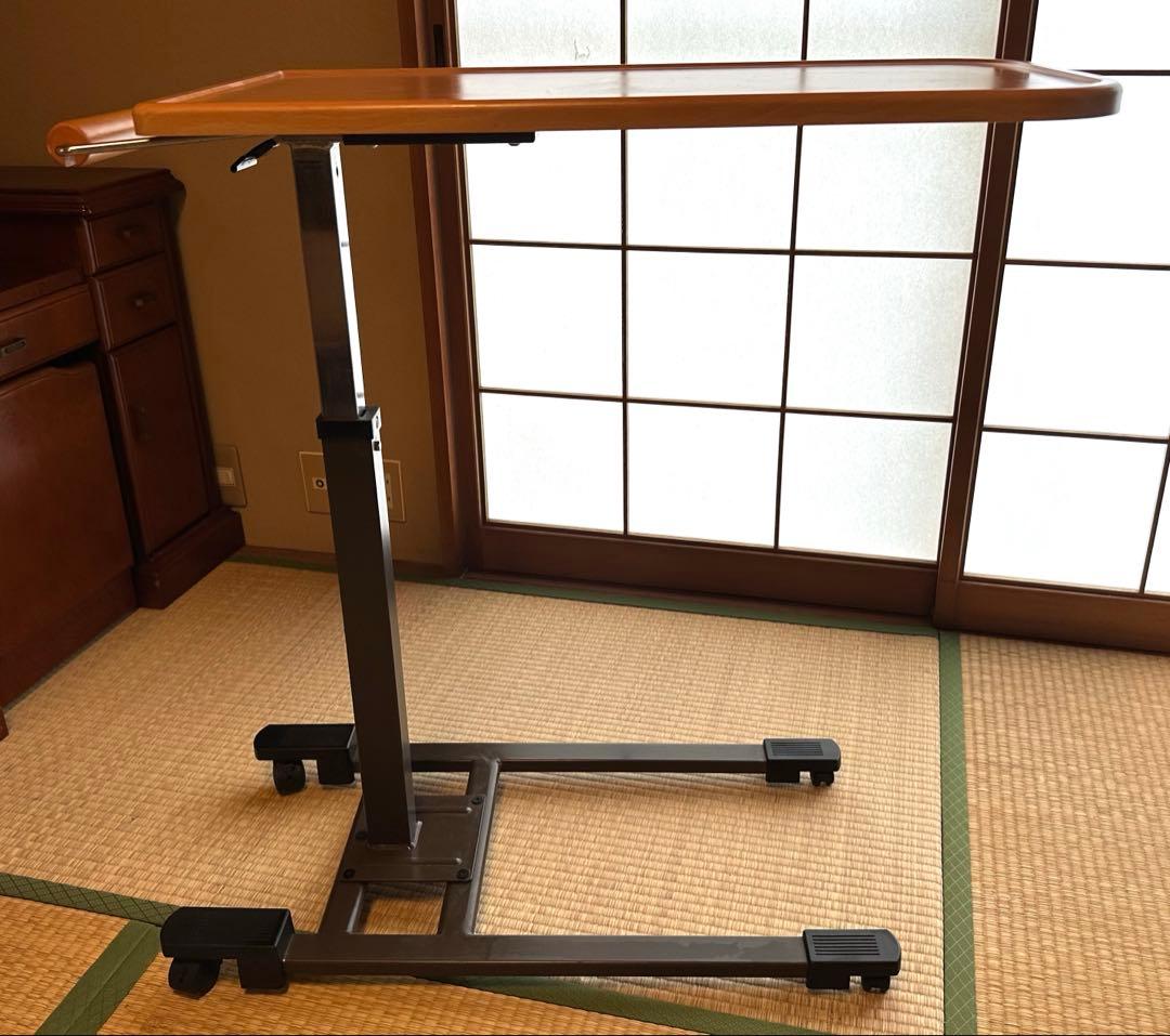【ちーぼー】昇降式木製サイドテーブル キャスター付