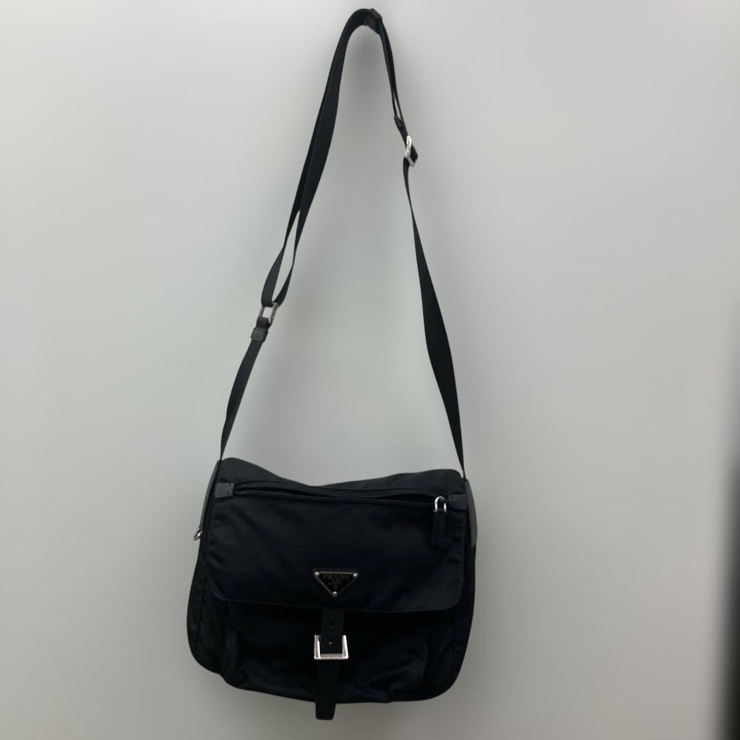 美品‼️【プラダ】ショルダーバッグ　テスートナイロン　レザー　裏地総柄　三角ロゴ