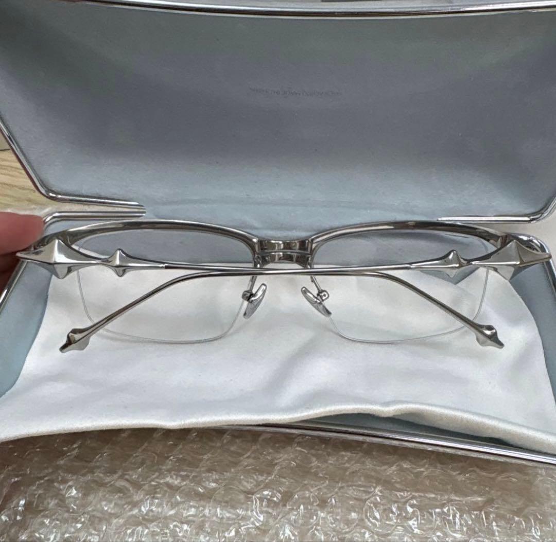 ジェントルモンスターGENLTLE MONSTER リムレスメガネ