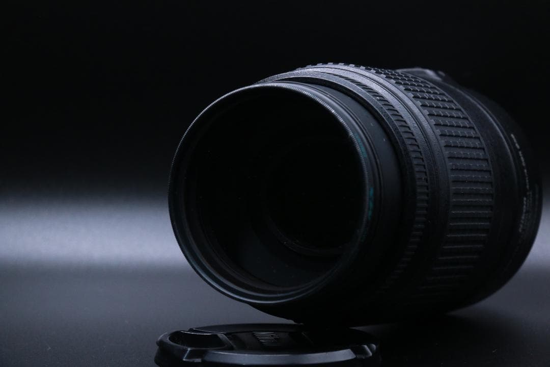 望遠レンズ NIKON DX AF-S 55-300mm F4.5-5.6G