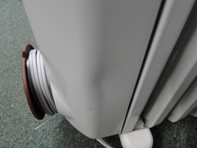 美品 デロンギ オイルヒーター JR0812-BR　De Longhe