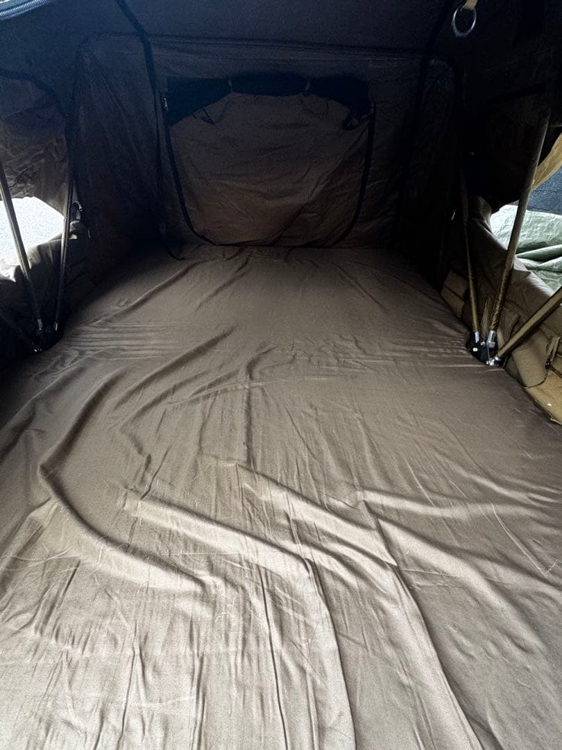 アドベンチャーキングス ルーフトップテント　アネックス付き