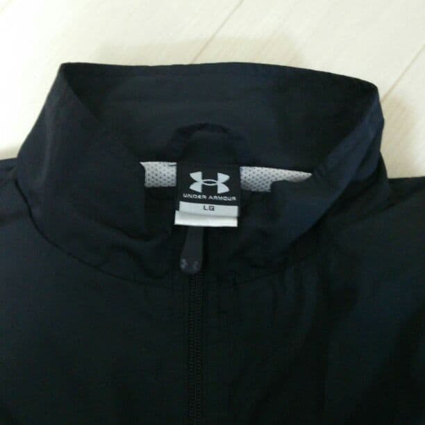 アンダーアーマー  ジャージ