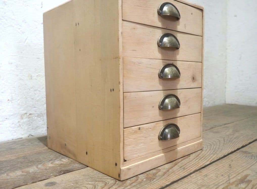 1371 レトロな小引き出し　収納棚　書類ケース　古家具　古道具　ヴィンテージ