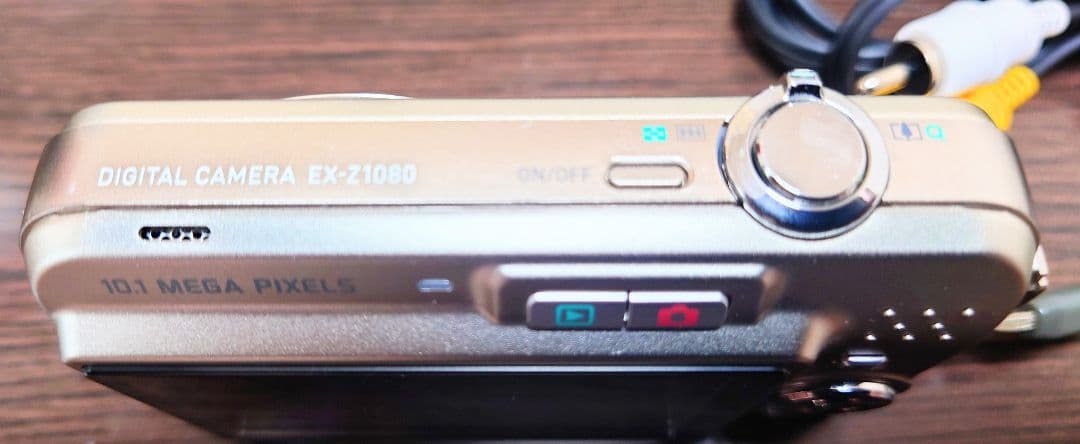 【SDカード付美品】CASIO デジカメEXILIM EX-Z1080