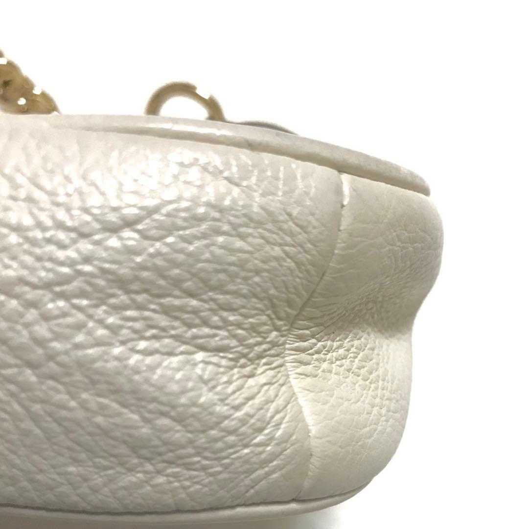 超美品コーチラージリストレットスターダストスタッズショルダーバッグオフホワイト白