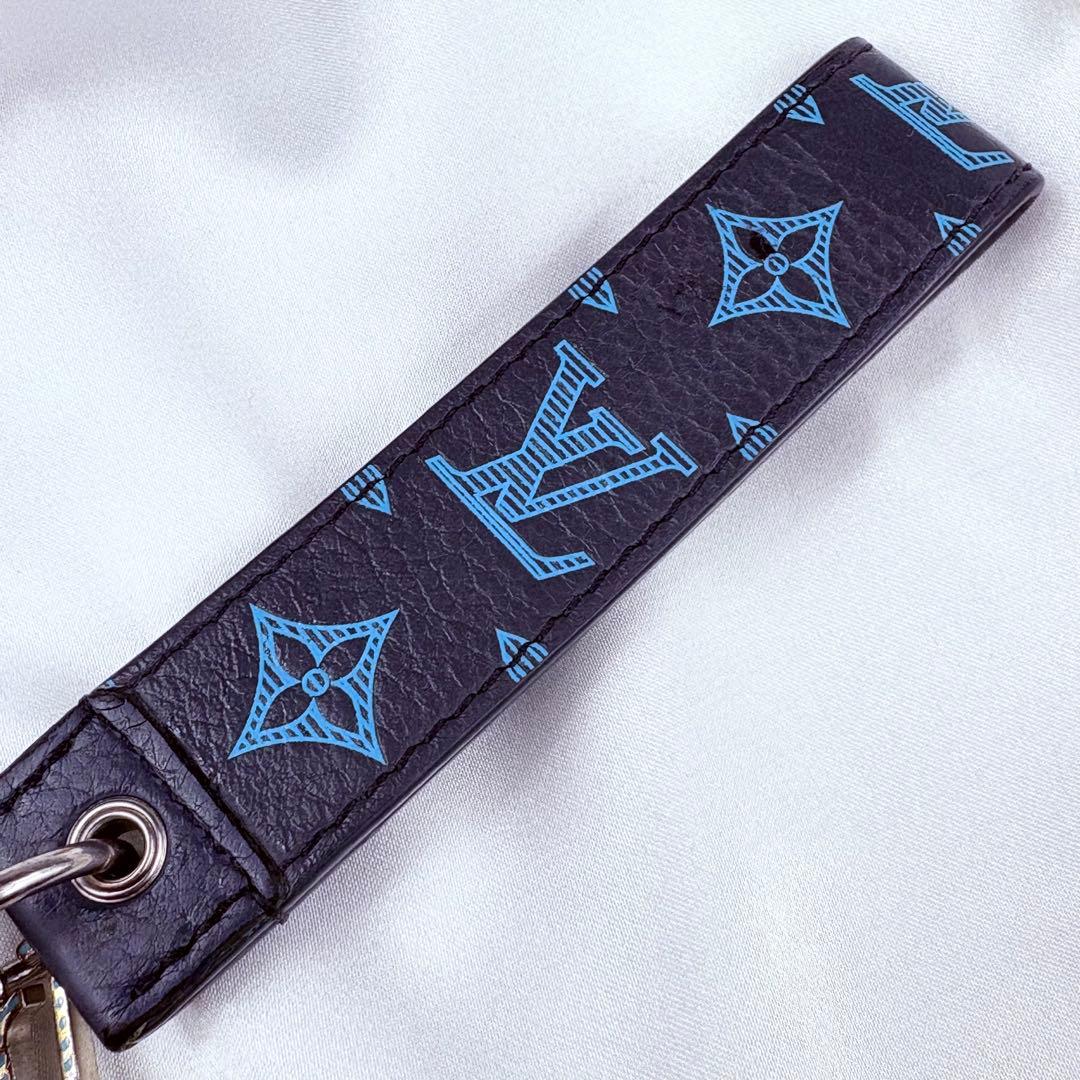 ルイヴィトン キーホルダー モノグラム ドラゴンヌ キーリング