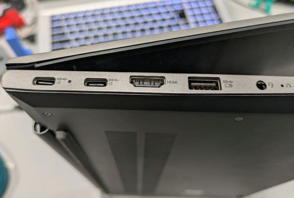 Thinkbook 14 Gen3 Ryzen5 5500U　画面汚れあり