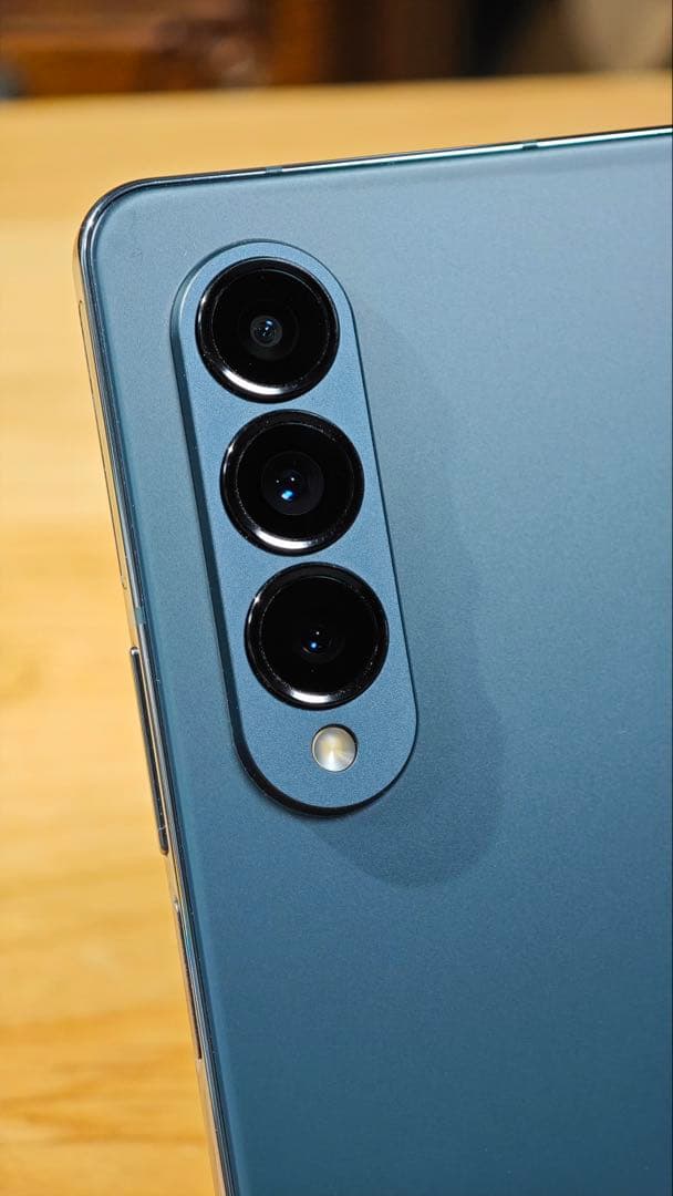 【おまけ付】Galaxy Z Fold4 SCG16 au 中古 動作品