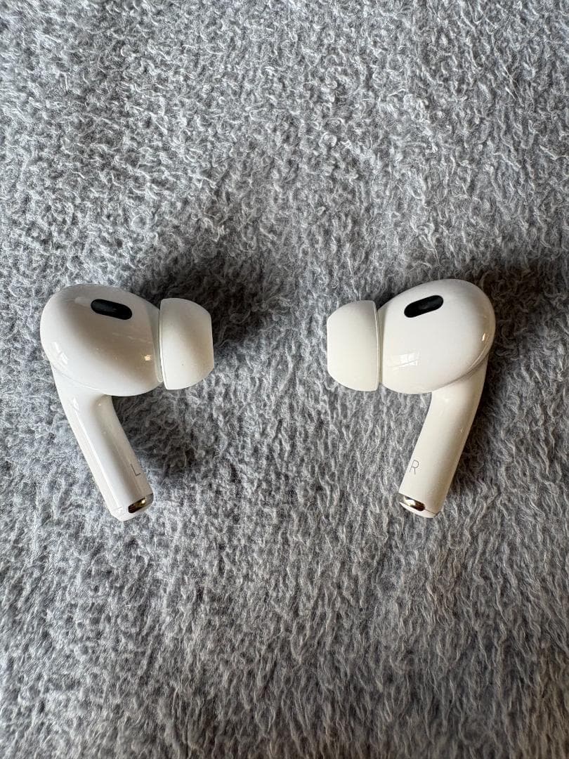 【美品】AirPods Pro 2 MagSafe充電ケース(USB-C)