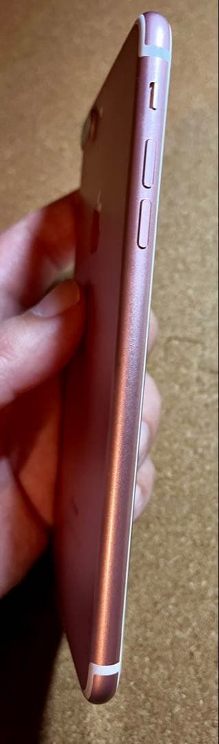 iPhone7 Plus 128GBローズゴールドSIMフリー バッテリー92%