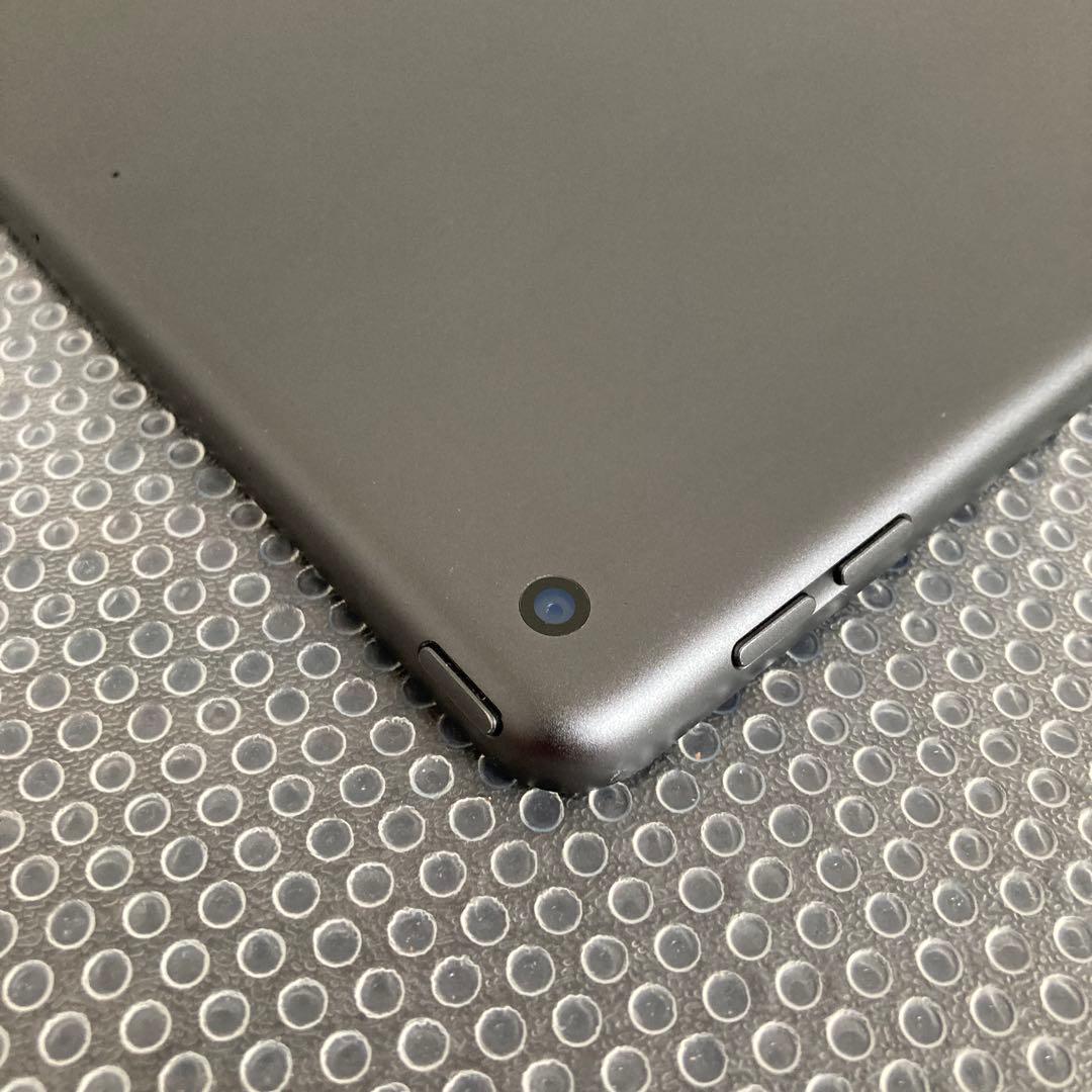 3238【早い者勝ち】iPad7 第7世代 32GB WIFIモデル☆