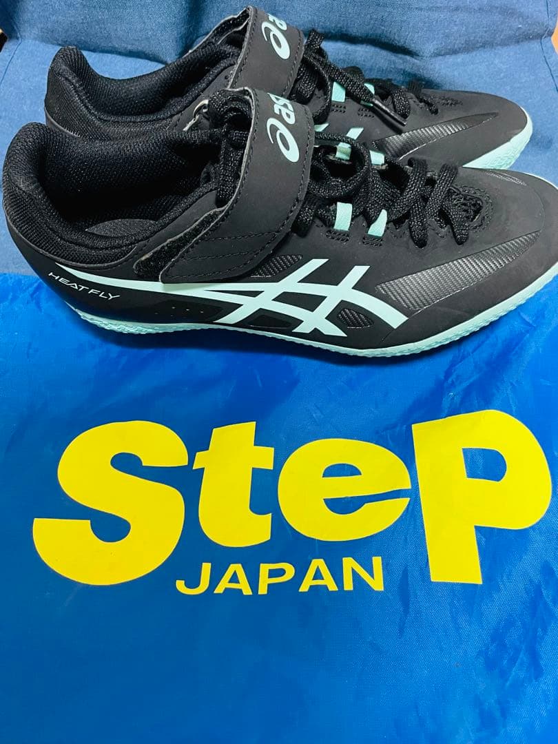 asics HEATFLY 2スパイクシューズ ブラック/ライトブルー走り高跳び