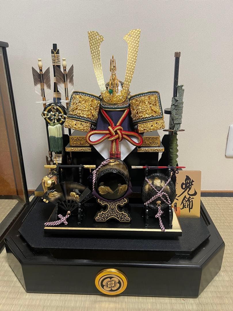 五月人形　兜　久月　オルゴール付き　ガラスケース　こどもの日