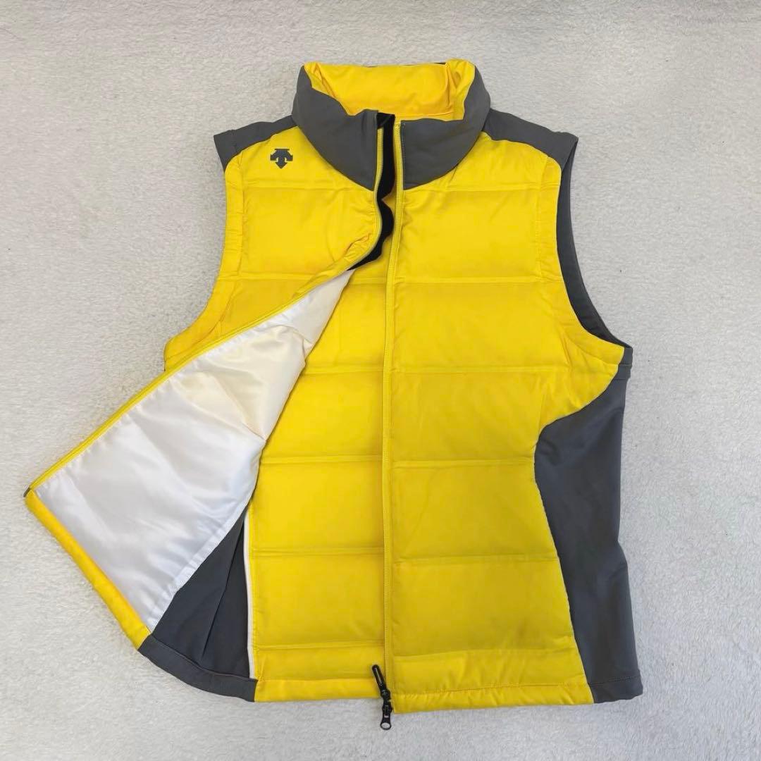 DESCENTE GOLF ハイブリッドダウンベスト イエロー×グレー