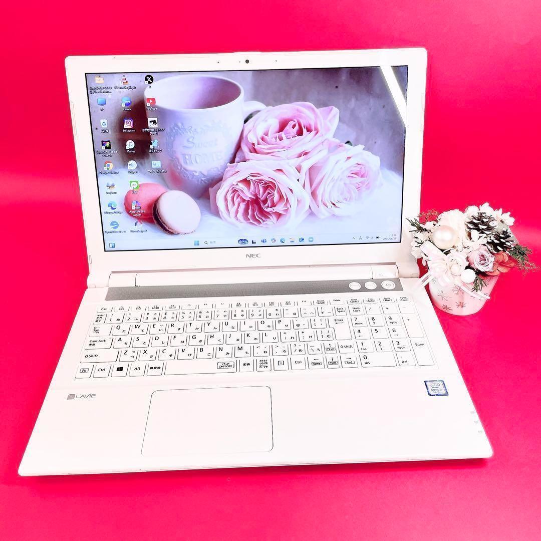 第8世代Corei7‼️16GB✨️薄型ノートパソコン✨️SSDカメラ付きWin11