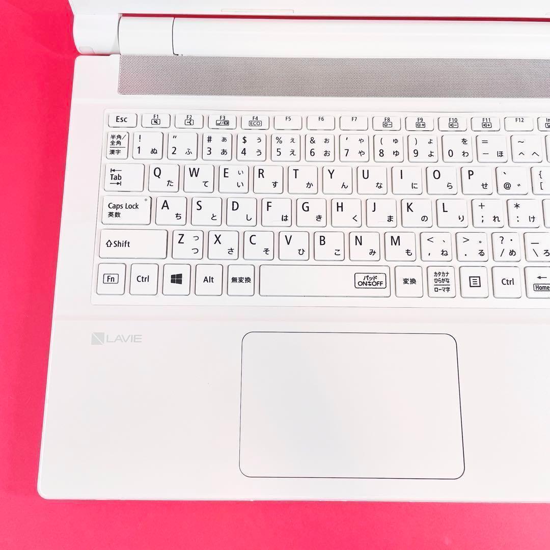 第8世代Corei7‼️16GB✨️薄型ノートパソコン✨️SSDカメラ付きWin11