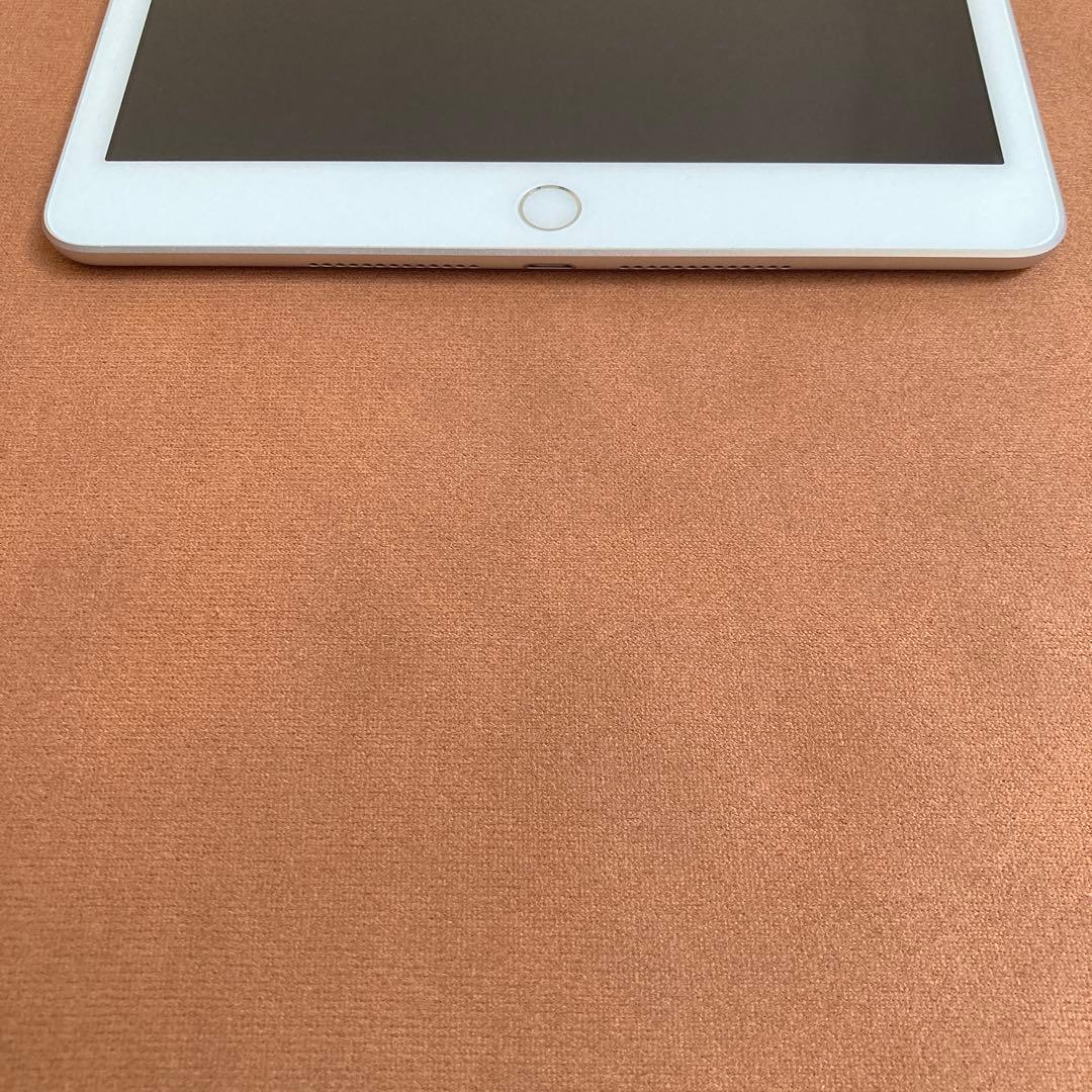 453【早い者勝ち】外観美品☆iPad8 第8世代 32GB WIFIモデル☆