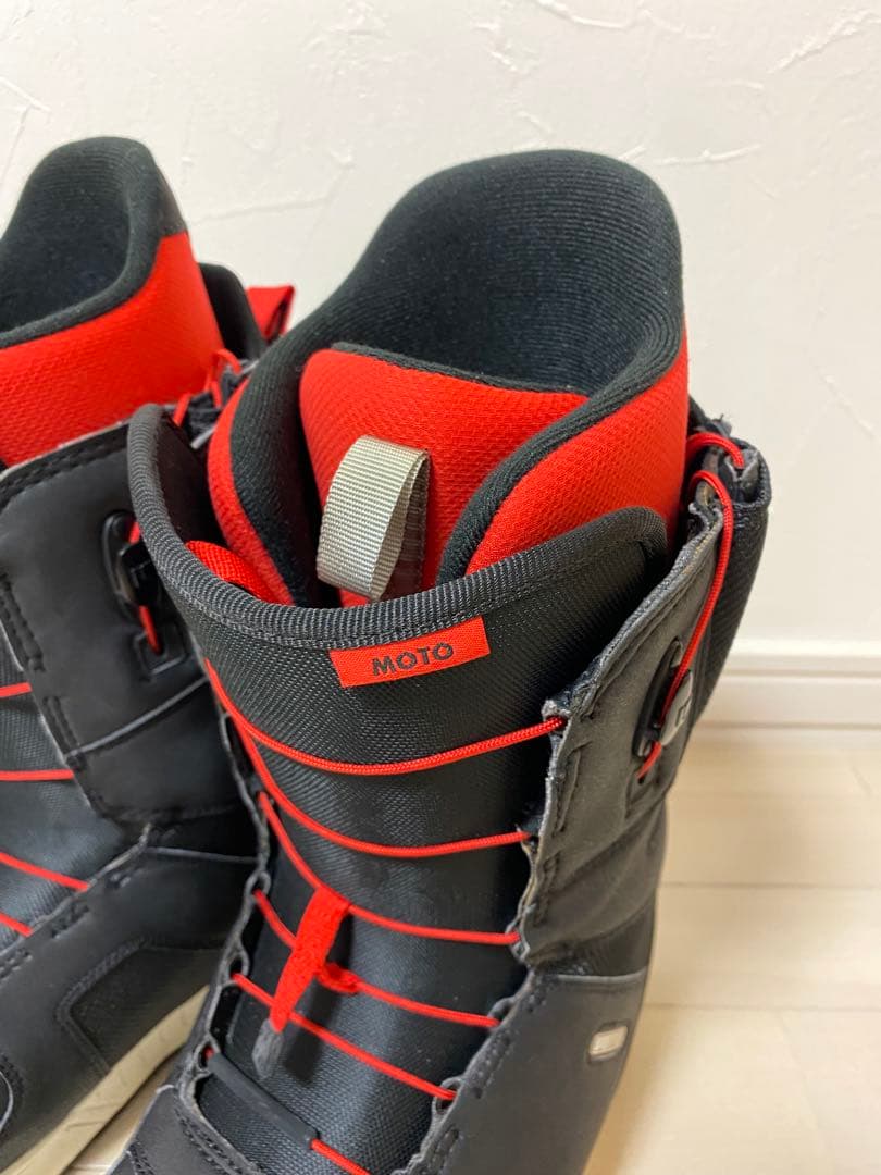 サイトウ　Burton スノーボードブーツ MOTO ASIAN FIT
