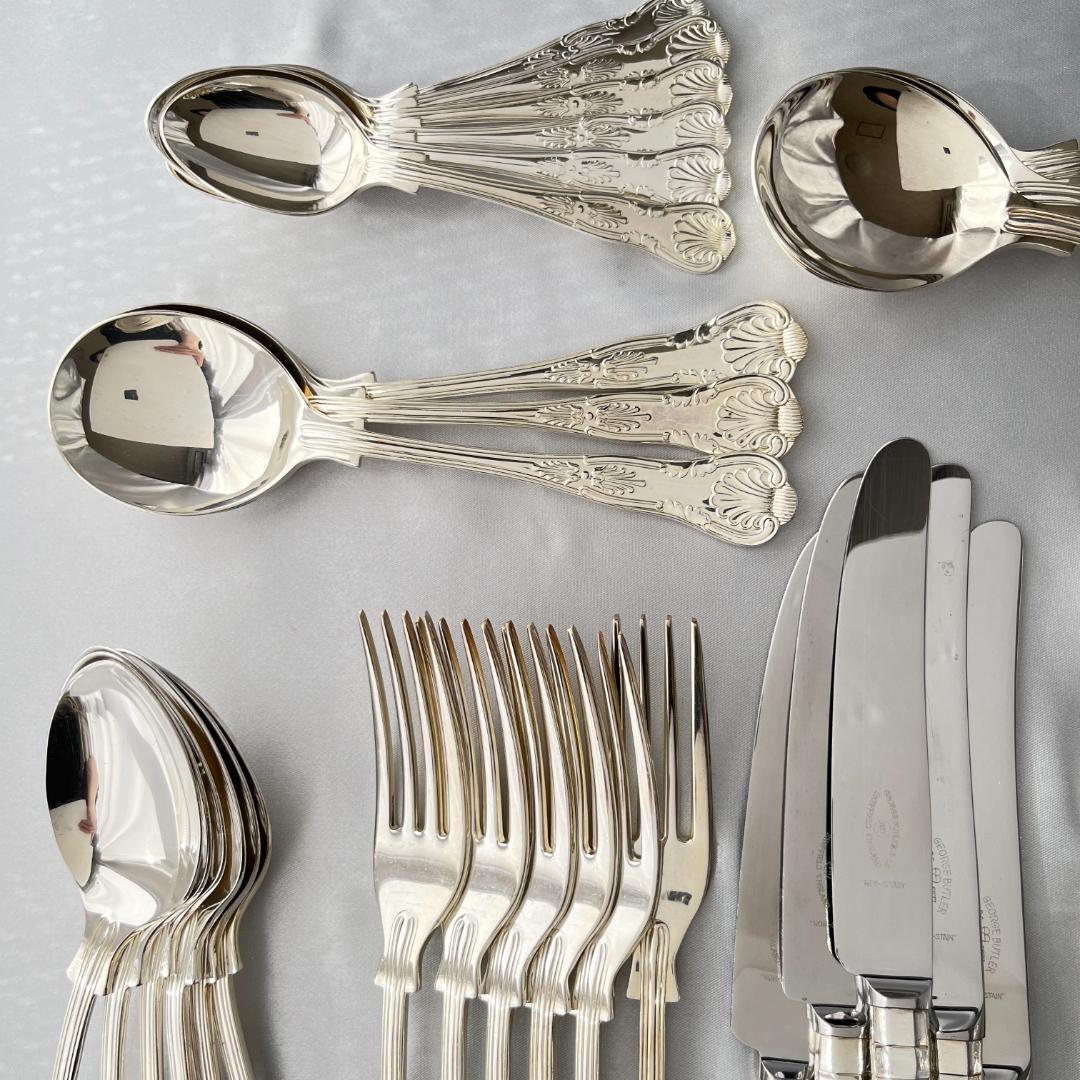 【e Butler】キングスパターンのディナーセット 6名用42本組