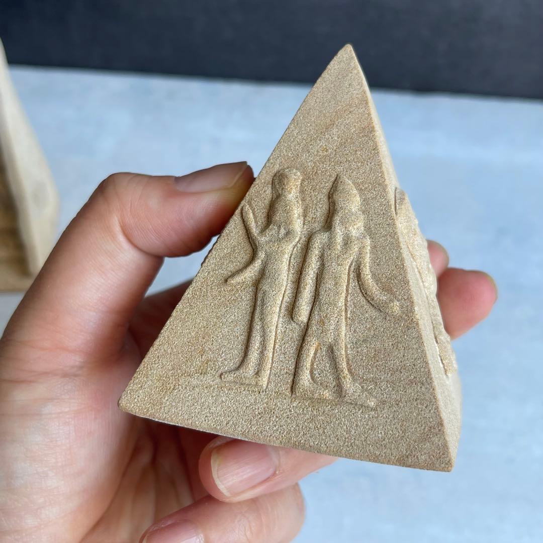 サンドストーン 彫刻 ピラミッド エジプト彫刻 エジプト神話