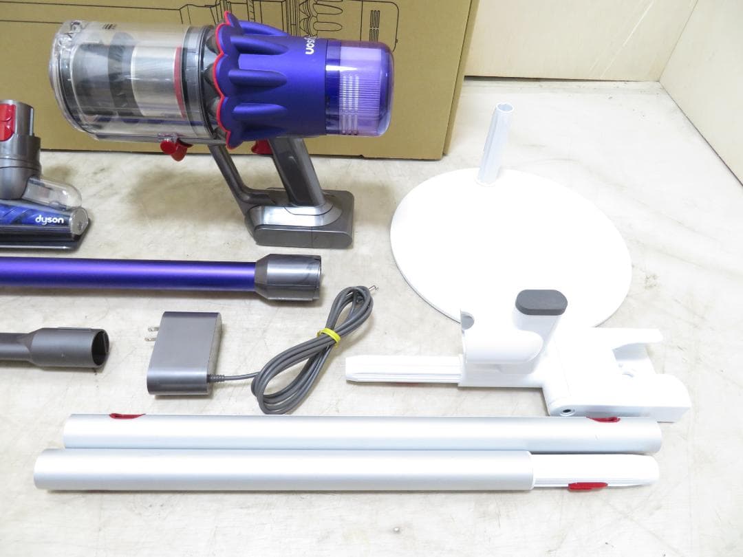 dyson 2024年購入 デジタルスリム SV18 FF H サイクロン掃除機