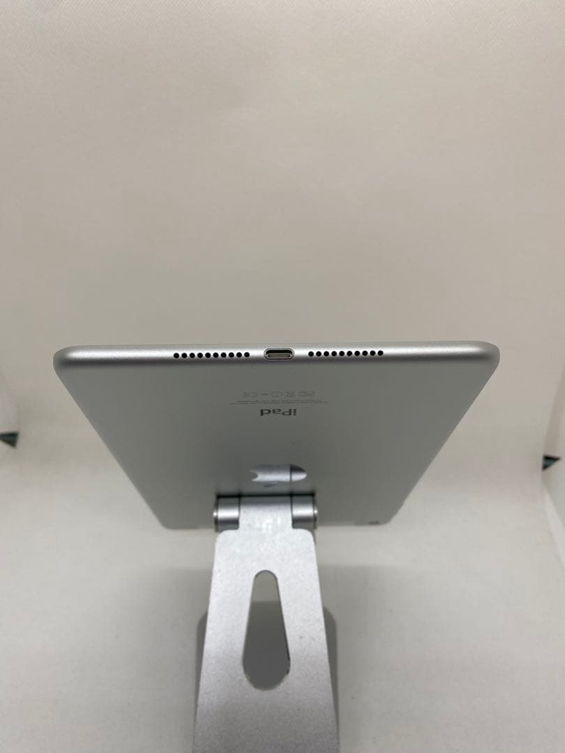 iPad mini 4 7.9インチ 16GB SIMフリー95112