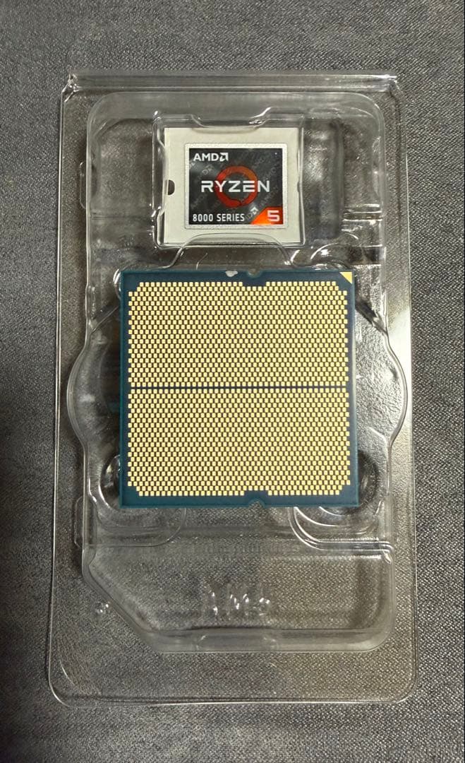 CPU AMD Ryzen 5 8500G + Wraith Stealth