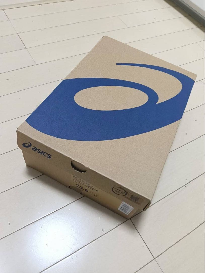 スパイク・シューズ asics NOVABLAST4