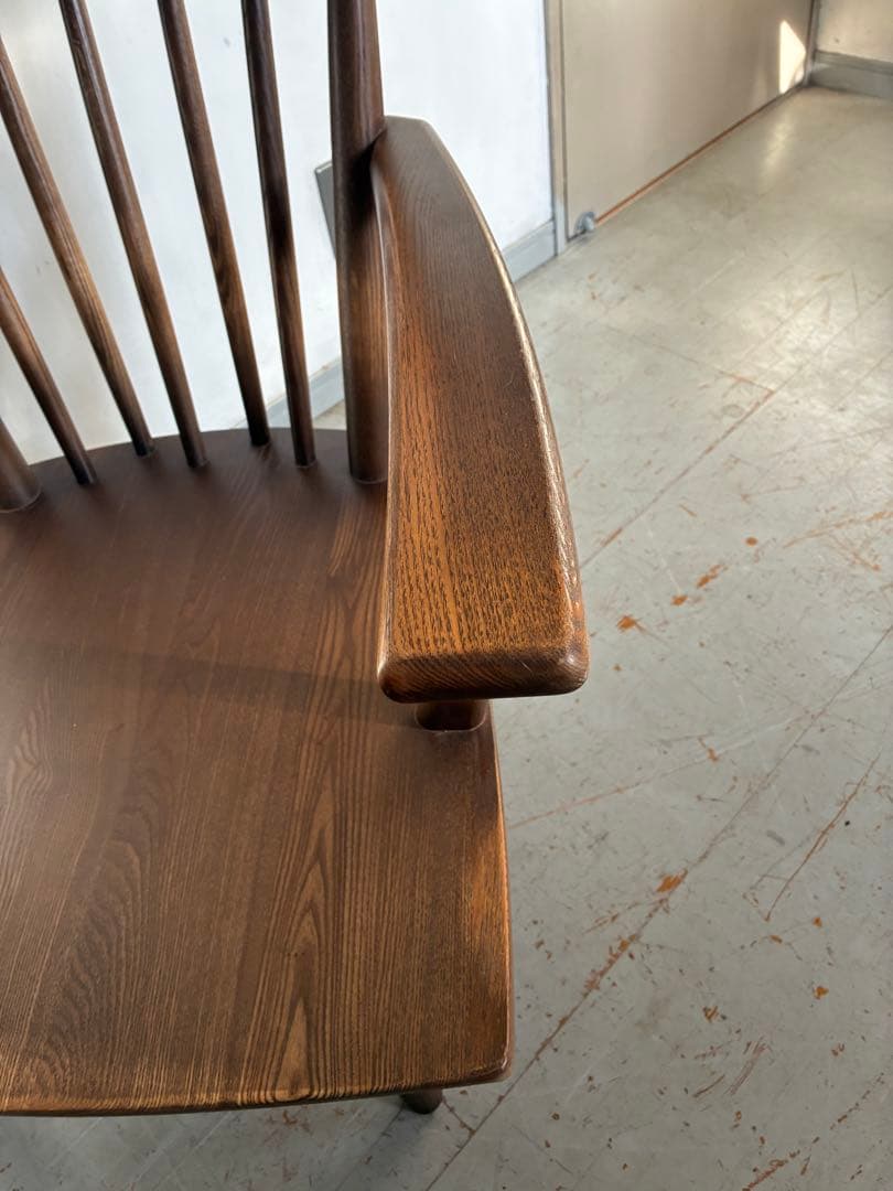 ナガノインテリア　ダイニングチェア　SKC069ー0WB 回転式　2