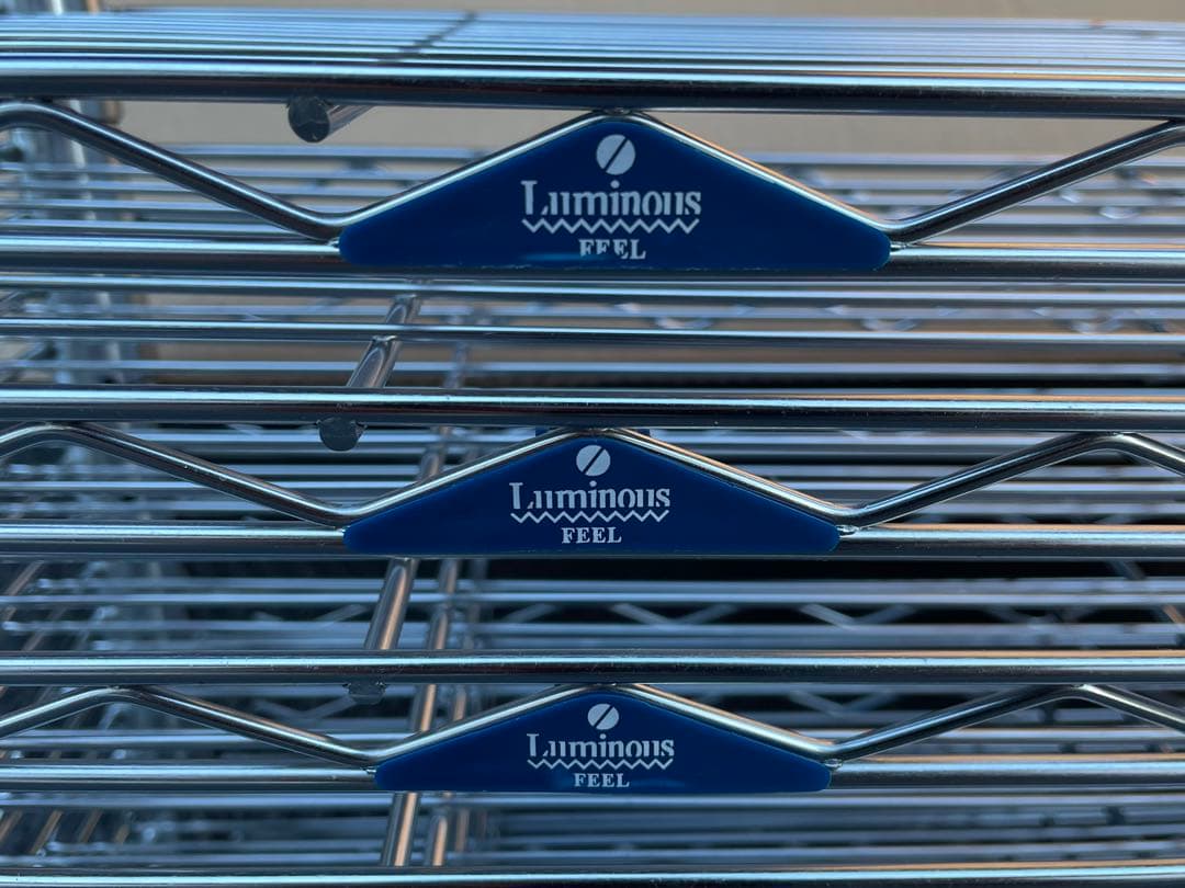 新品未使用　ルミナスフィール　テンションラック10段60W　仙台　宮城