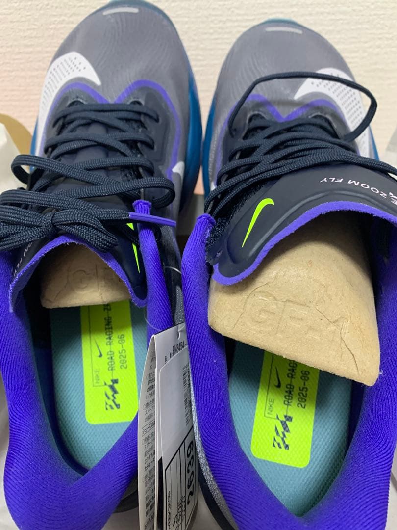 【未使用品】NIKEズームフライ27.5cm