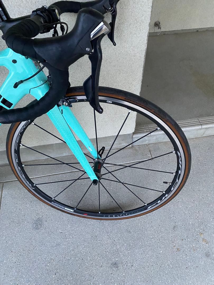 Bianchi アクアブルー ロードバイク Ultegra