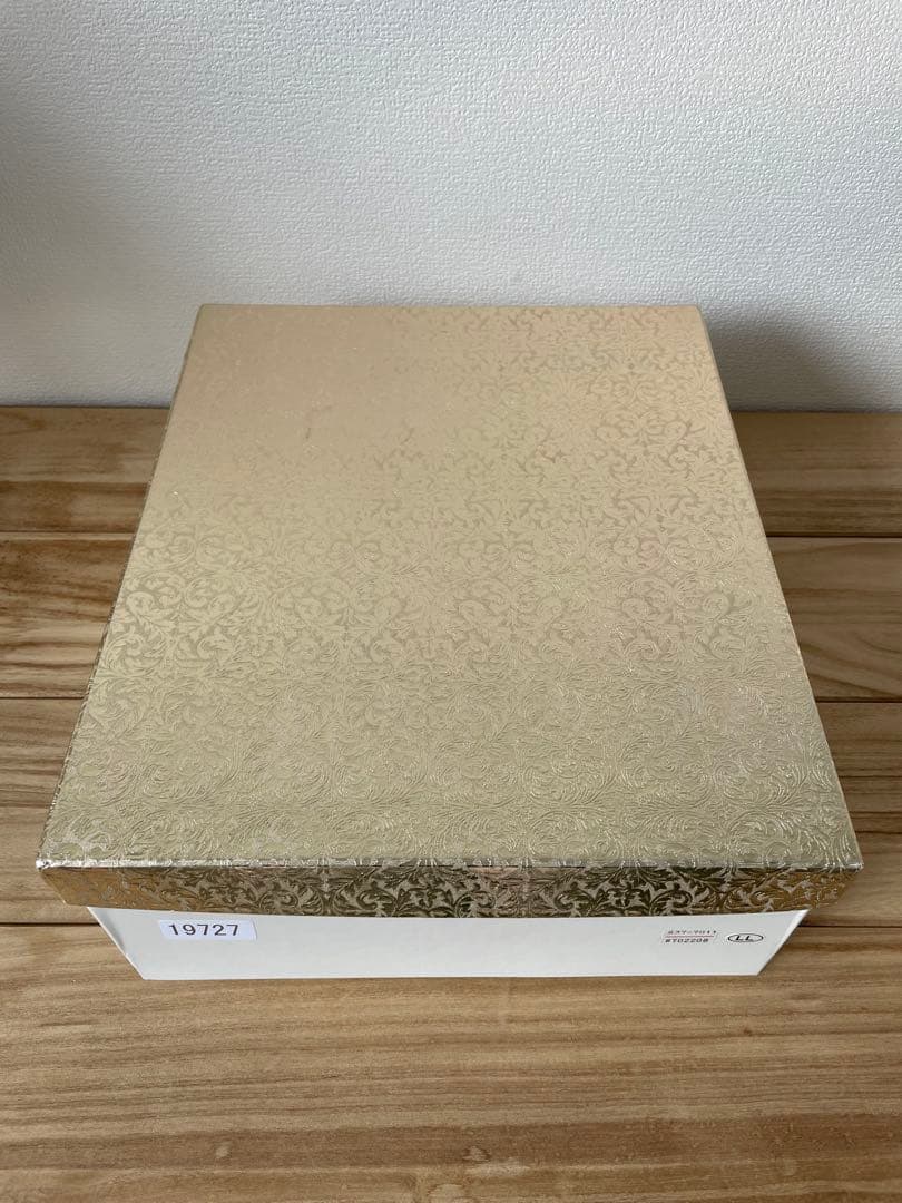 美品　和装用バッグと草履のセット　着物