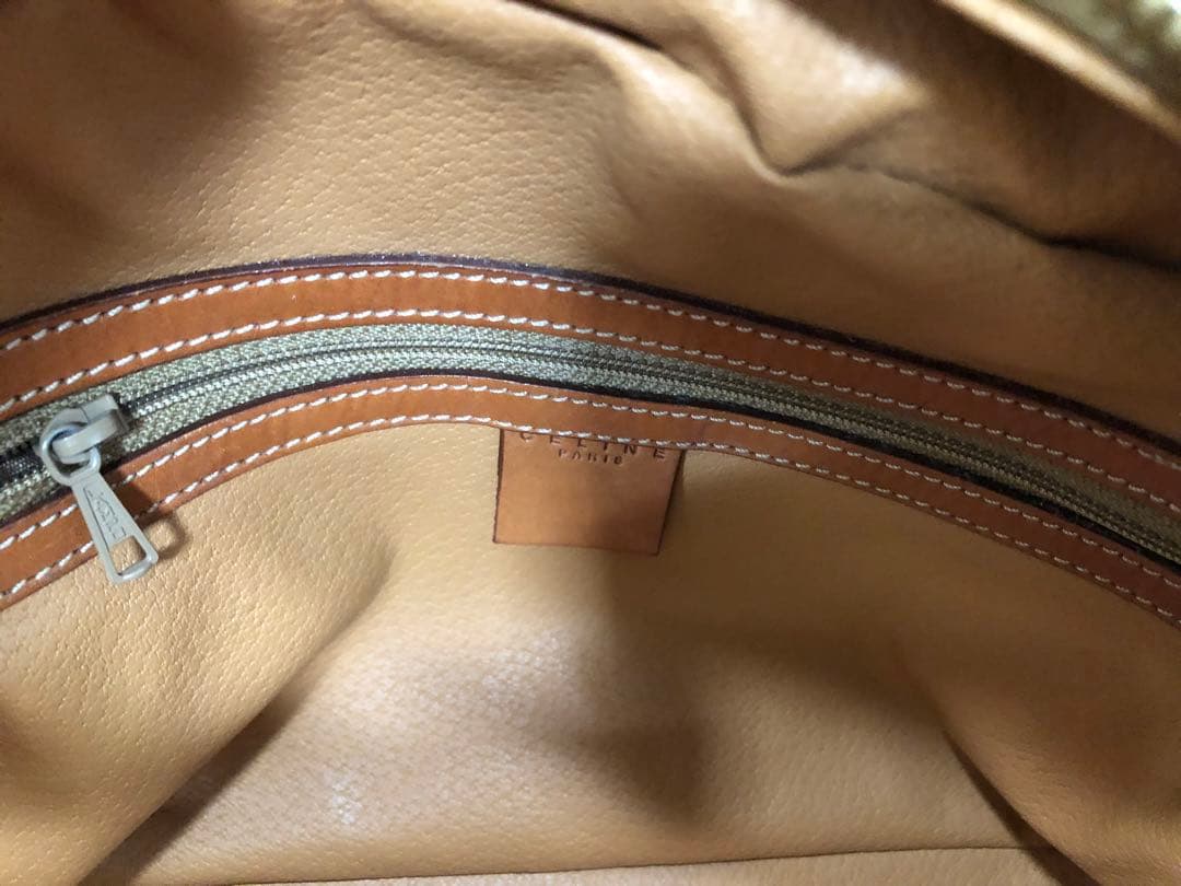 再値下げします。セリーヌのハンドバッグ　ビンテージ物　美品