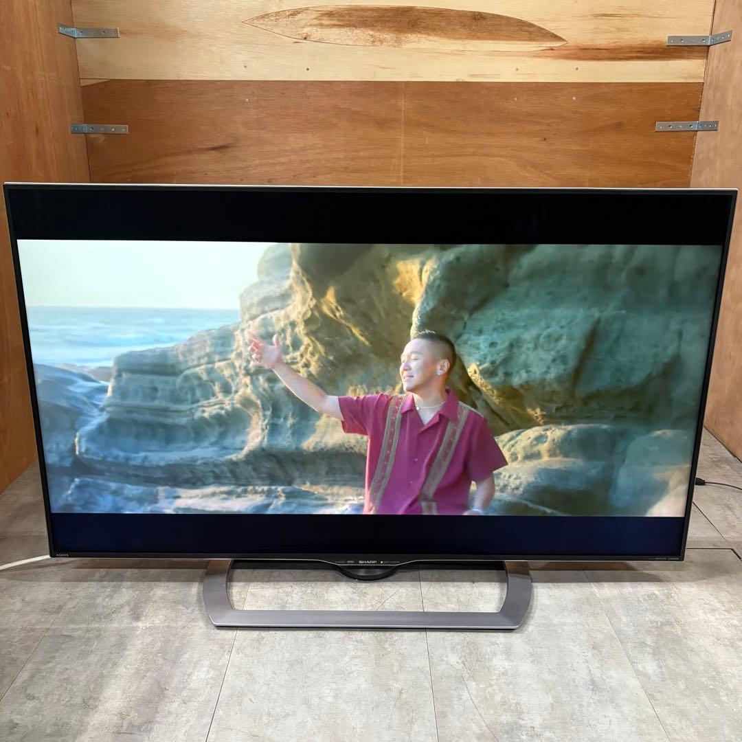 ぷえ　一都三県限定　配送無料　4K液晶テレビ　SHARP シャープ