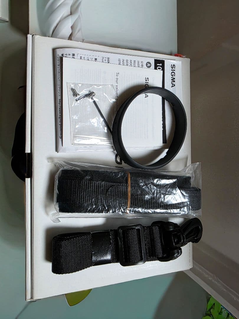 本日のみ限定価格 SIGMA 105mm F1.4 DG HSM Art レンズ