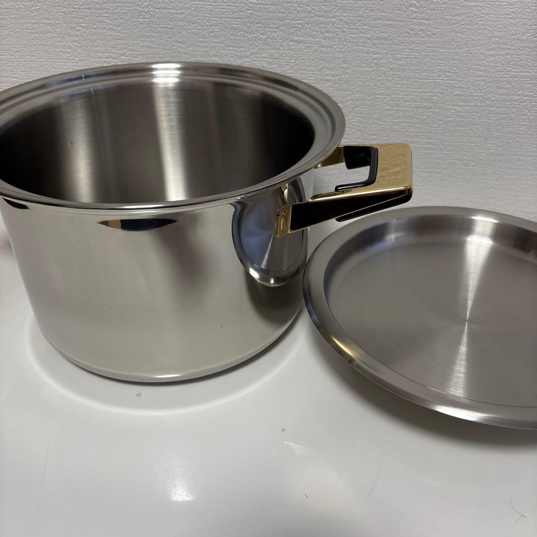 タッパーウェア　21cm寸胴鍋 ステンレス製