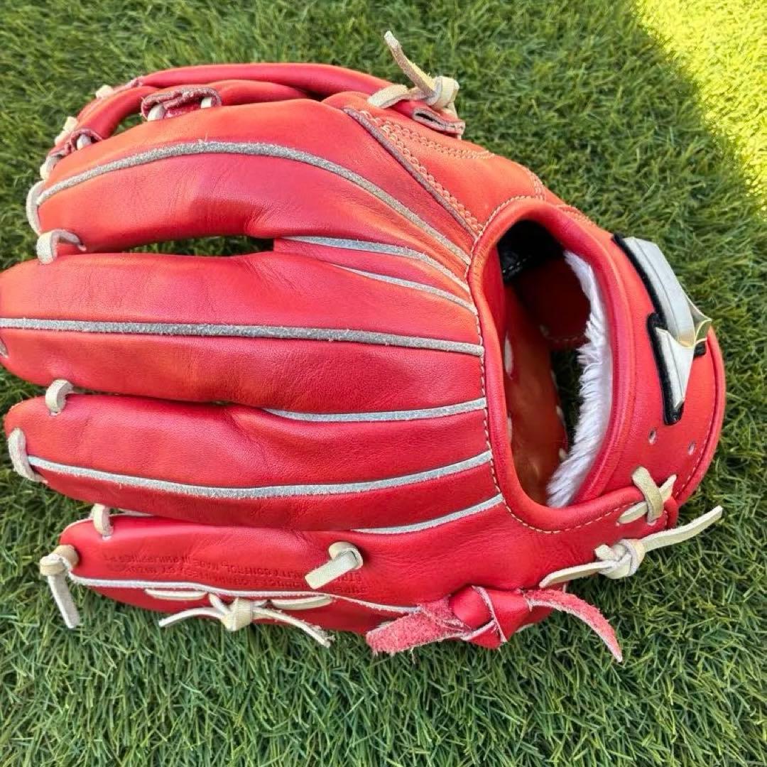 ミズノ グローバルエリート軟式グローブ 赤