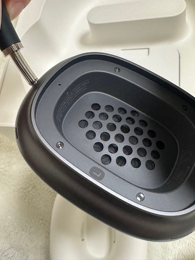 airpods max スペースグレー【ライトニングタイプ】