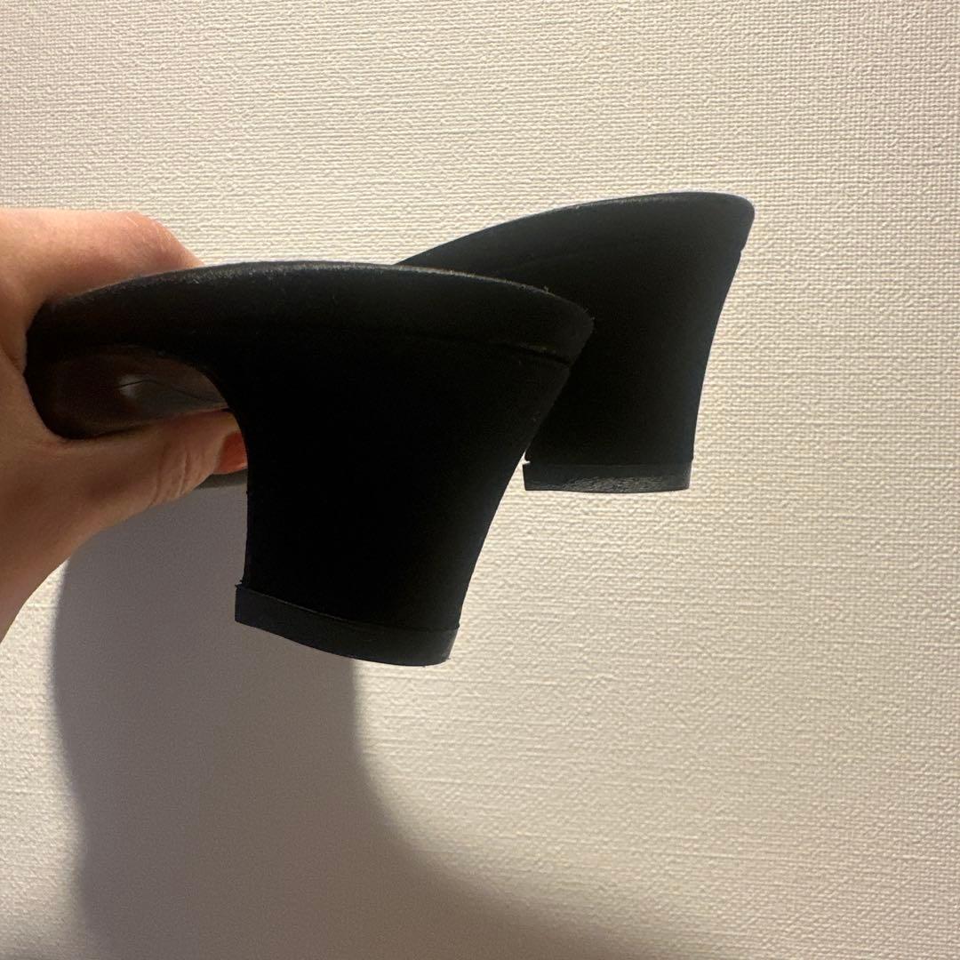 FENDI ブラックサテン ミュール