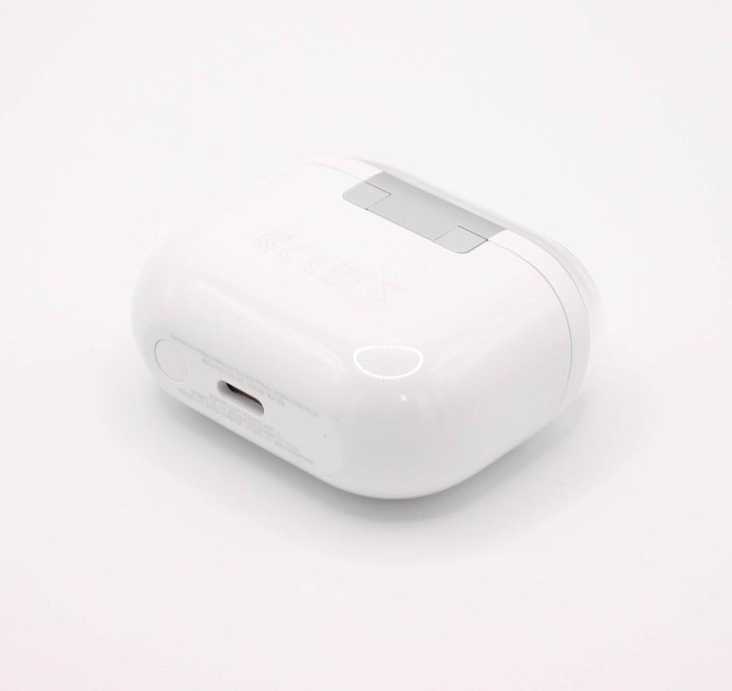 ☆美品☆ Galaxy Buds3 Pro ホワイト 1ヶ月保証付き