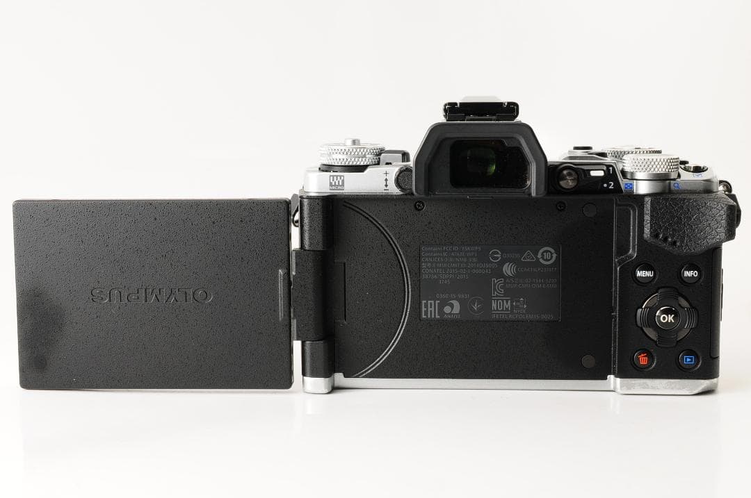 【美品】オリンパス OLYMPUS OM-D E-M5 II ミラーレス ボディ