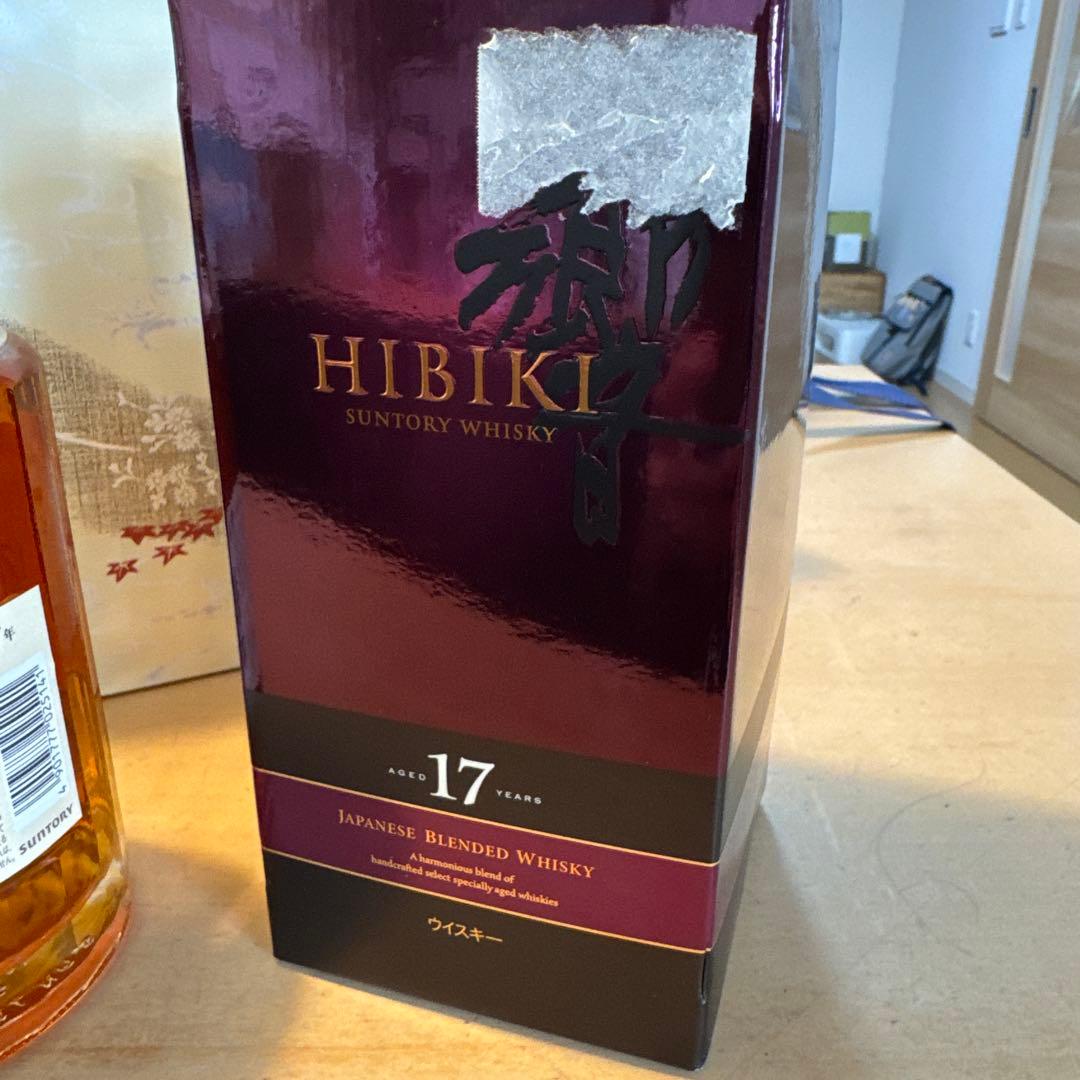 響17年　ウイスキー　700ml