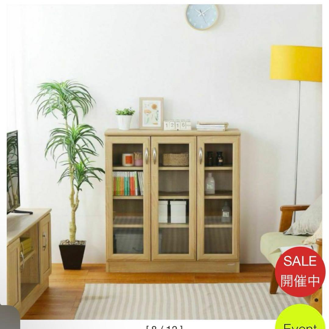 SHRAI STORE キャビネット　ホワイト木製ガラス扉ラック