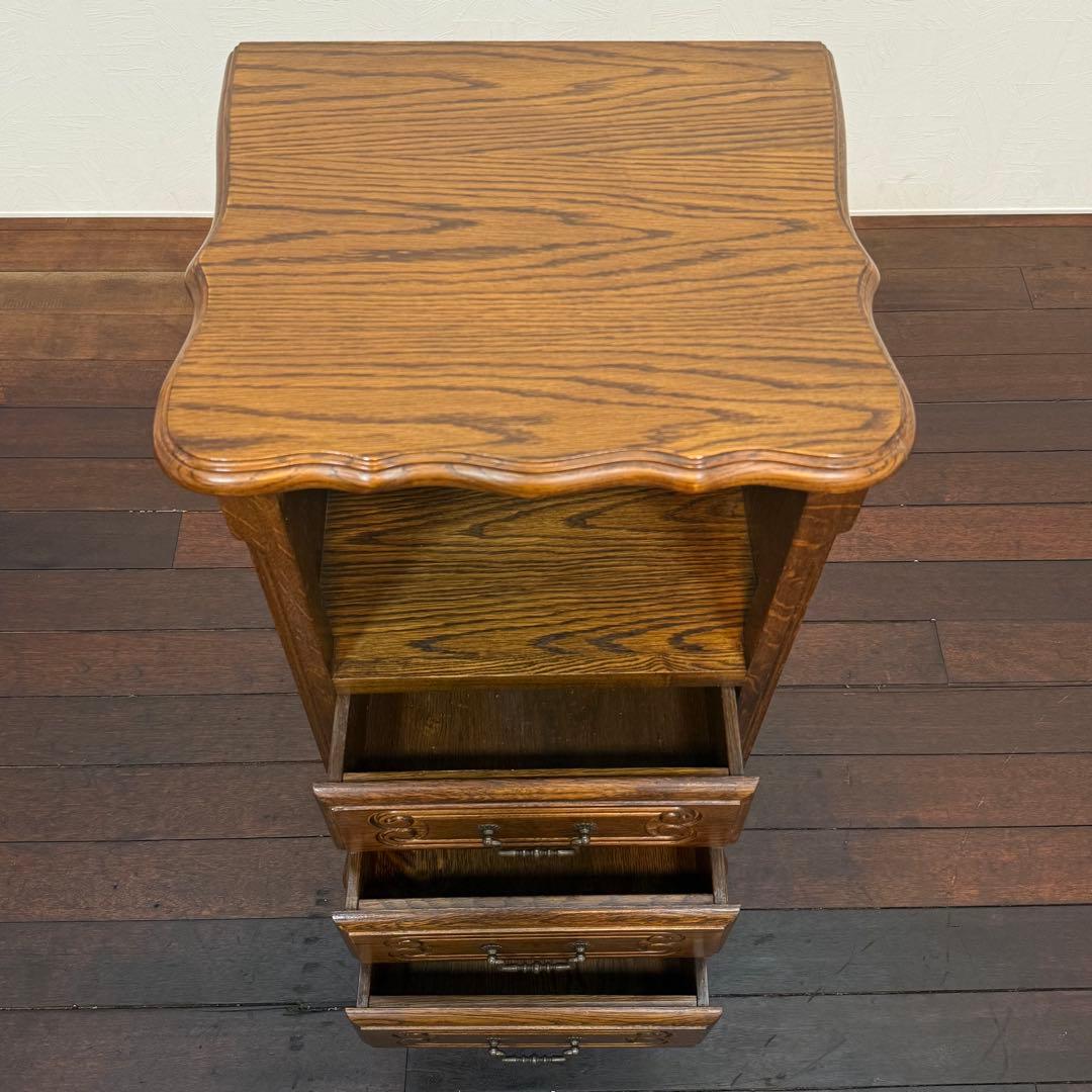 H19K47 ルーマニア製 電話台 猫脚